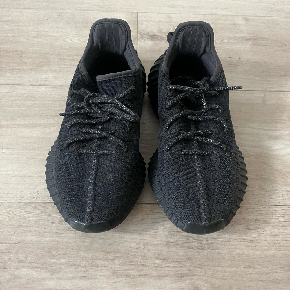 Yeezy 350 V2 Static